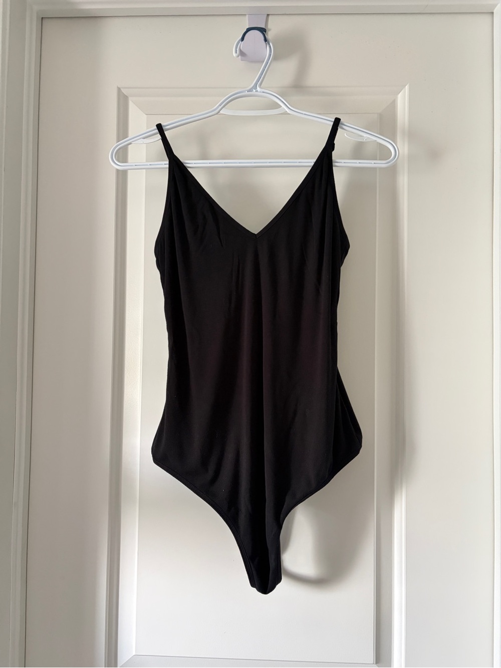 Aritzia TALULAH Ribbed Adjustable Thong Bodysuit, Medium, Black, Article 65663